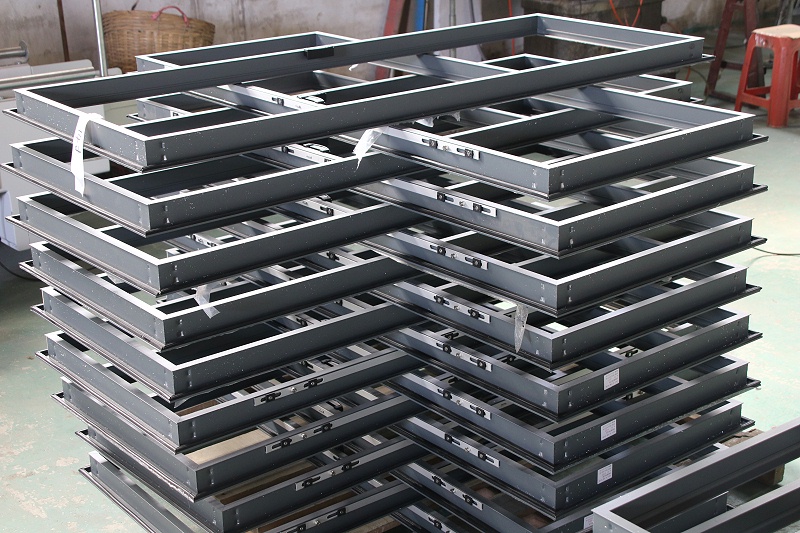 樓上樓門(mén)窗-高端工程門(mén)窗定制廠(chǎng)家