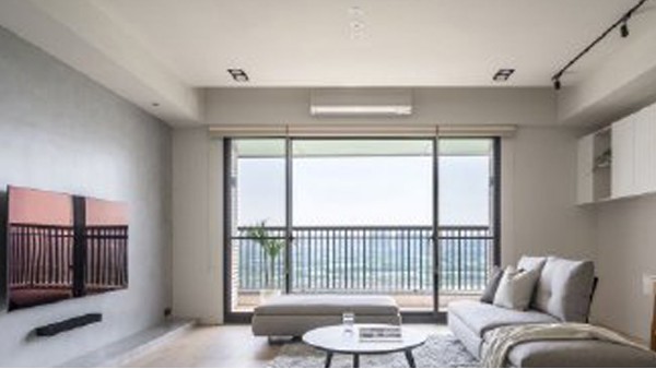 又一批高端樓盤工程鋁合金門窗制作完成，員工們又開(kāi)始裝了！